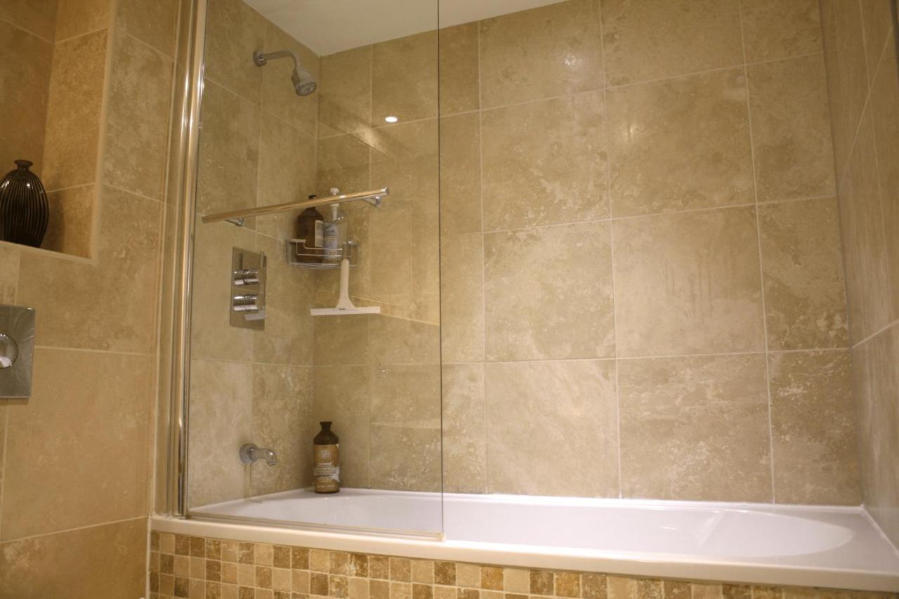 Merchants Place Apartment Йорк Екстер'єр фото